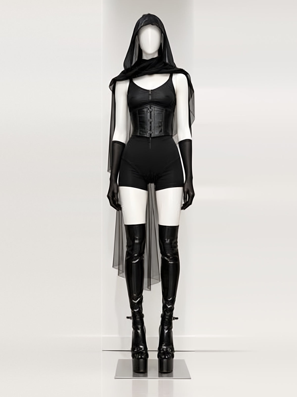 Passage 18 – Look total noir